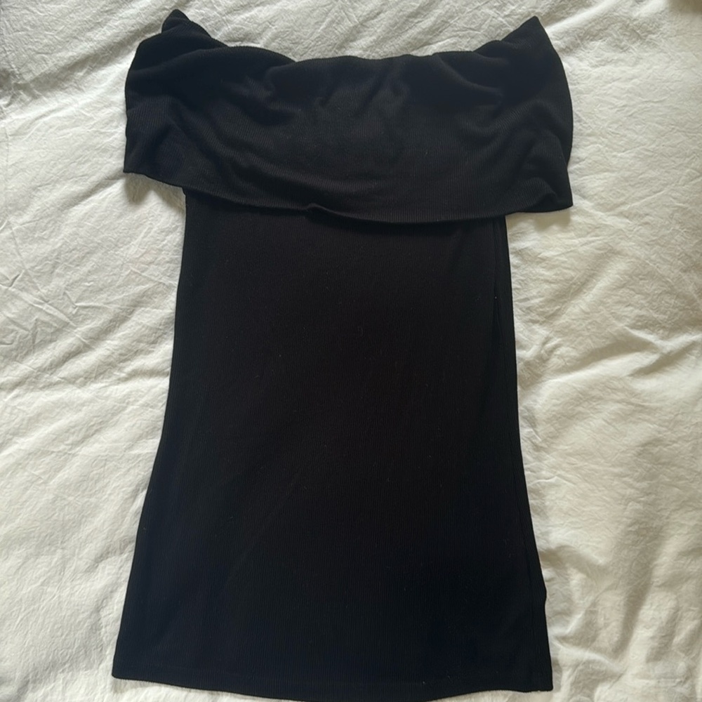 Enza Costa Black Top- size small